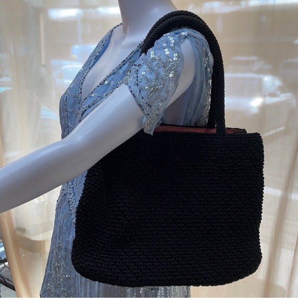 THE SAK CROCHET BLACK SHOULDER BAG W/ PINK LINING - Picture 11 of 11